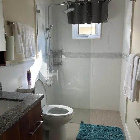 Seamist Villa @Oceanpointe Lucea Comfy 2Br W/Pool Gym & Parking Exterior photo