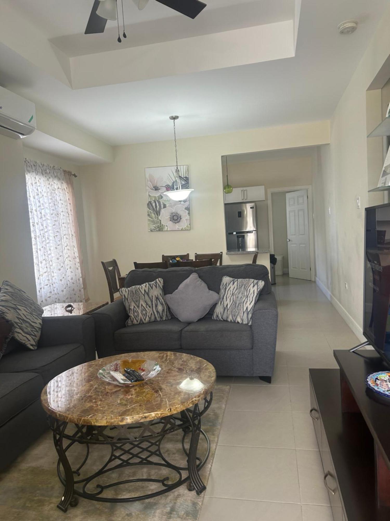Seamist @oceanpointe Comfy 2br W/pool Gym & Parking Holiday home