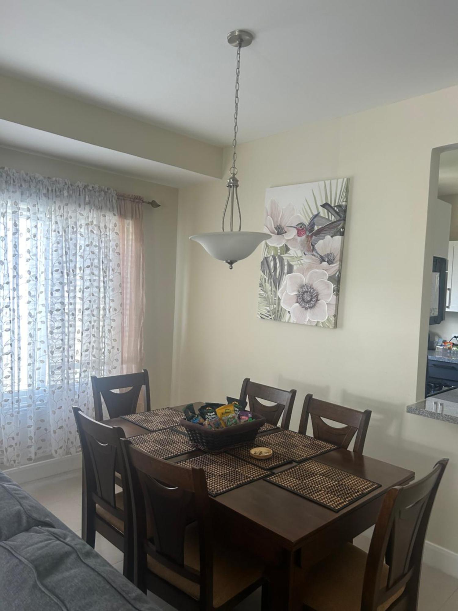 Holiday home Seamist @oceanpointe Comfy 2br W/pool Gym & Parking Lucea